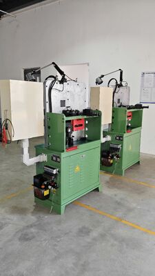 دستگاه فنر CNC اتوماتیک چند منظوره سیستم سروو سه محوره سریع