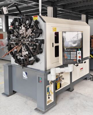 تجهیزات ساخت فنر CNC بادامک 4.0 میلی متری Sanyo Motor CE ISO9001 Blue Systems