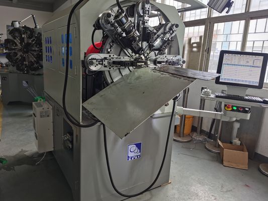 سنگ آزاد 12 محور CNC بهار شکل گیری ساخت ماشین سیم چرخش