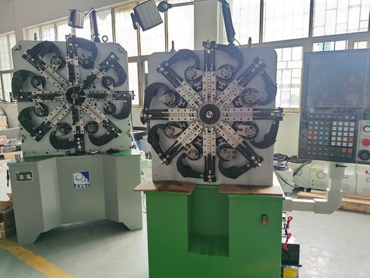 5.5 کیلووات CNC فنر شکل دهی اختیاری سیستم های دستی و 200 کیلوگرمی Decoiler